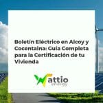 Electricista autorizado revisando cuadro eléctrico para emitir boletín en vivienda de Alcoy